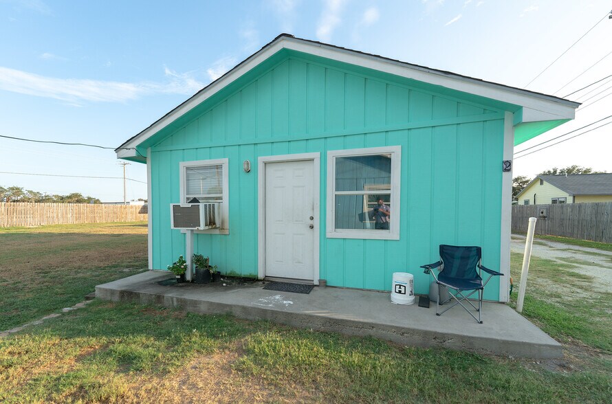 More Photos Of , Rockport Unknown For Sale