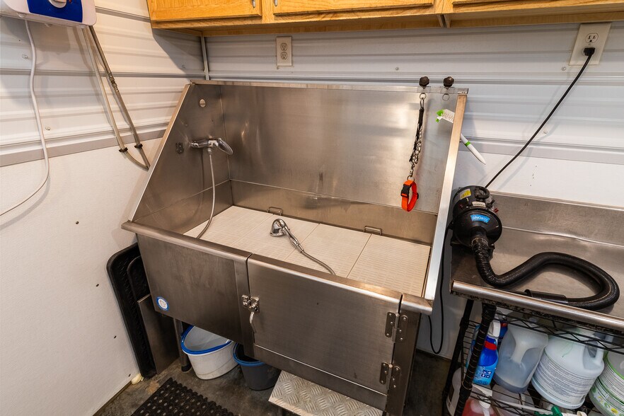 More Photos Of 12646 300th st, Wheeler Specialty For Sale