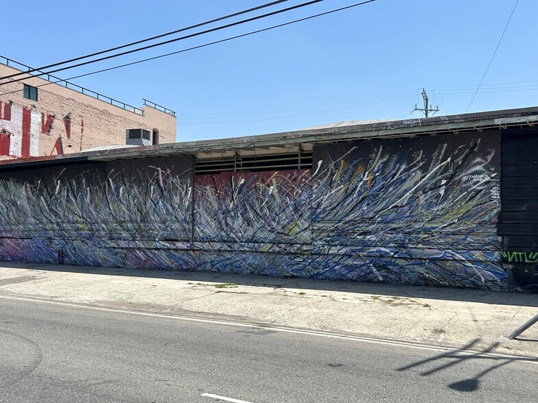 More Photos Of 426 S Alameda St, Los Angeles Warehouse For Lease