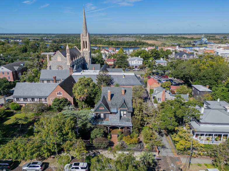 More Photos Of 118 S 4th St, Wilmington Hospitality For Sale