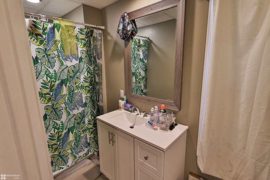 More Photos Of 302 W Abbott St, Lansford Multifamily For Sale