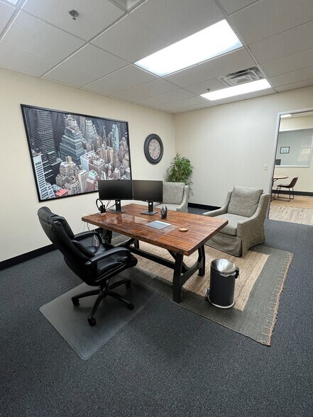 More Photos Of 3930 E Ray Rd, Phoenix Coworking Space