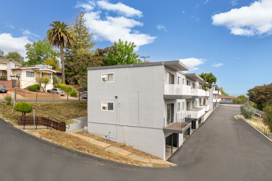 More Photos Of 1600-1720 Santa Clara St, Vallejo Apartments For Sale