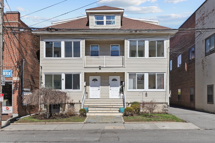 Primary Photo Of 638-640 Halstead Ave, Mamaroneck Apartments For Sale