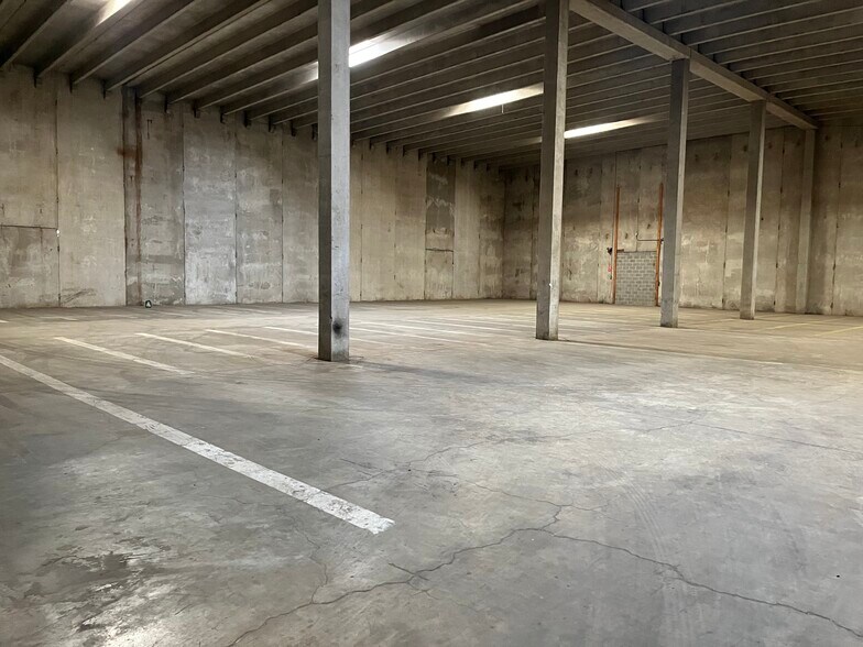 More Photos Of 450 E 2200 S, Salt Lake City Warehouse For Lease