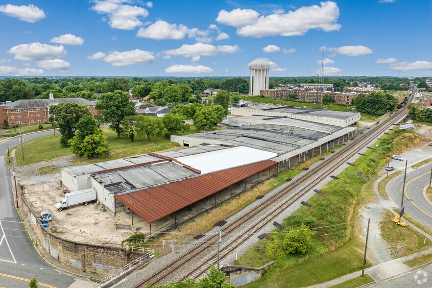 More Photos Of 517 Medley St, Greensboro Industrial For Sale
