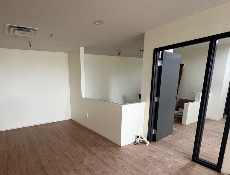 More Photos Of 508 Adams St, Fort Worth Medical For Lease