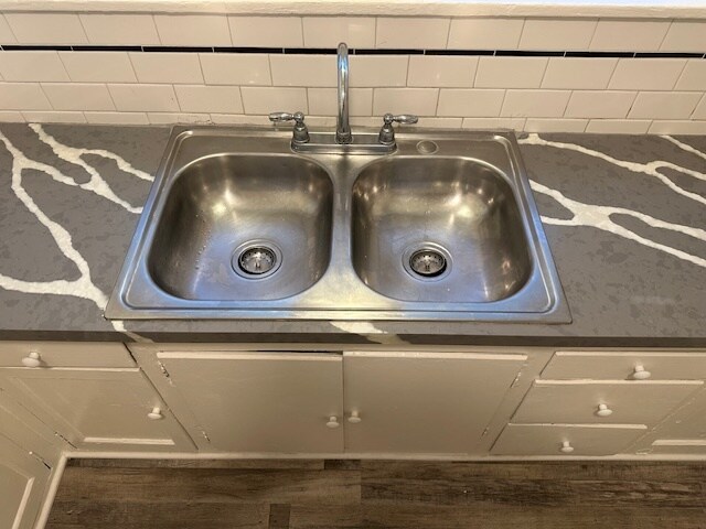 More Photos Of 1025 Locust Ave, Long Beach Apartments For Sale