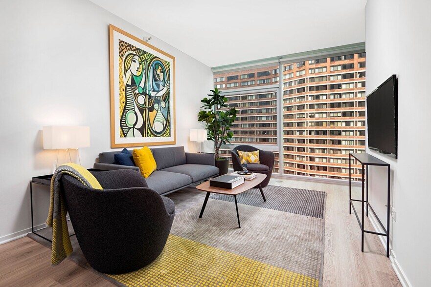 More Photos Of 220 E Illinois St, Chicago Apartments For Lease