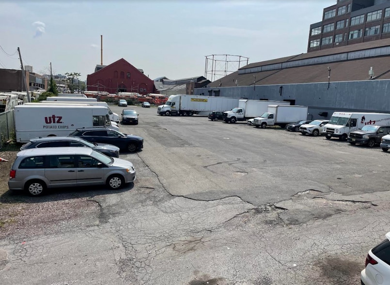More Photos Of 29 53rd St, Brooklyn Warehouse For Lease