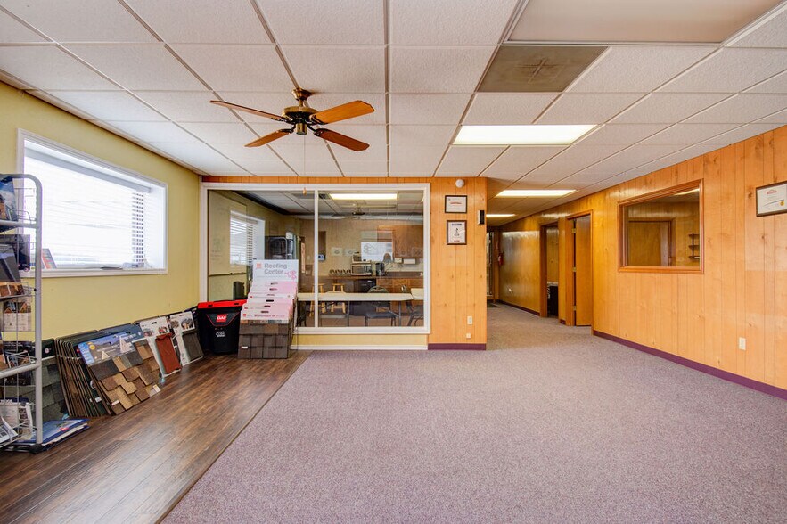 More Photos Of 4414 Avenue A, Lubbock Warehouse For Sale