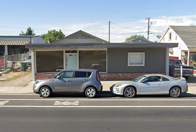 Primary Photo Of 3513 Atchison St, Riverbank Storefront For Sale