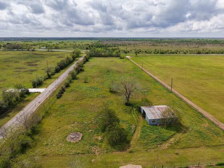 More Photos Of 10191 Bonner Rd, Pattison Specialty For Sale