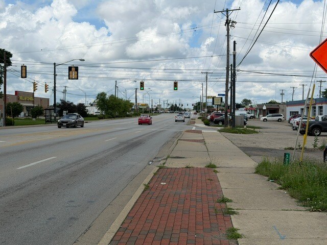 More Photos Of 5216 Springboro Pike, Dayton Office For Sale