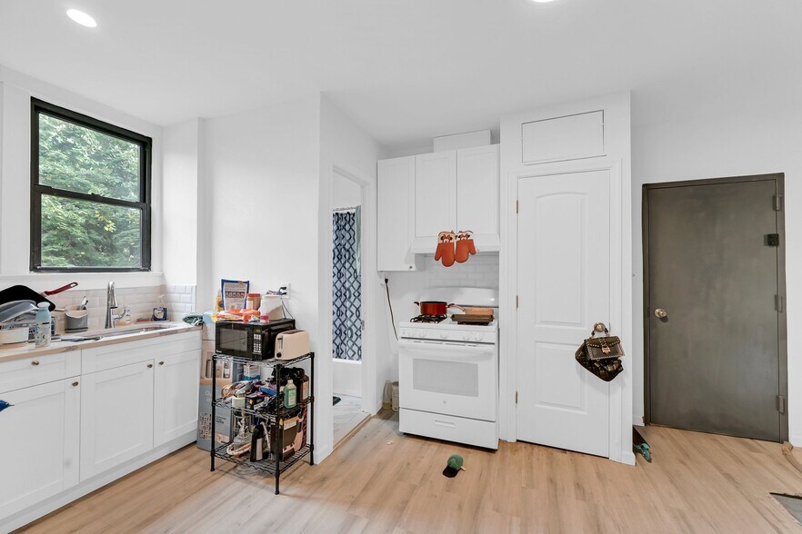 More Photos Of 33-35 Tuckahoe Rd, Yonkers Apartments For Lease