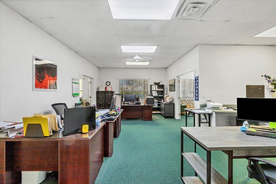More Photos Of 1578 El Jobean Rd, Port Charlotte Office For Lease
