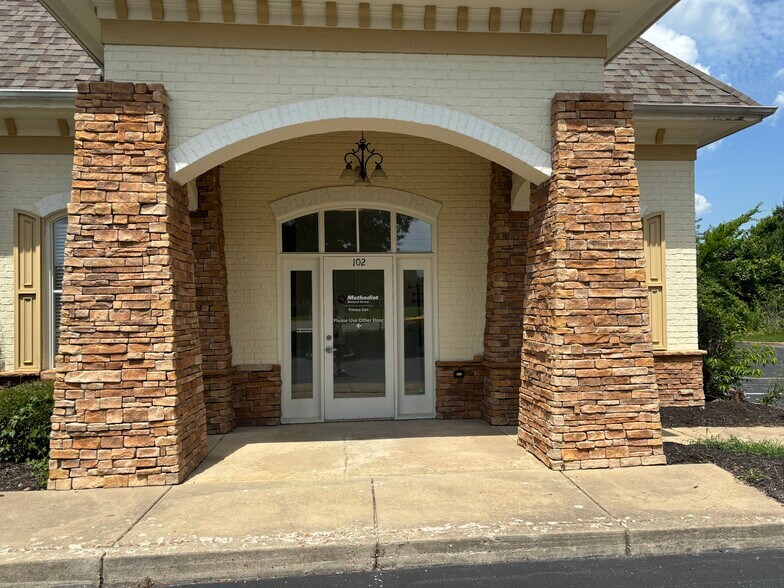 More Photos Of 2589 Appling Rd, Memphis Medical For Sale