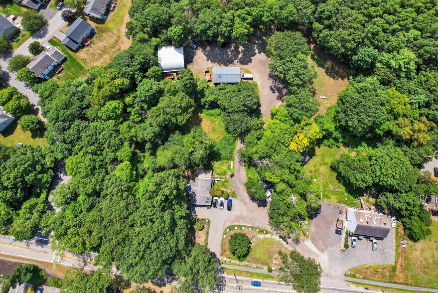 More Photos Of 650 Massachusetts Ave, Boxborough Light Distribution For Sale