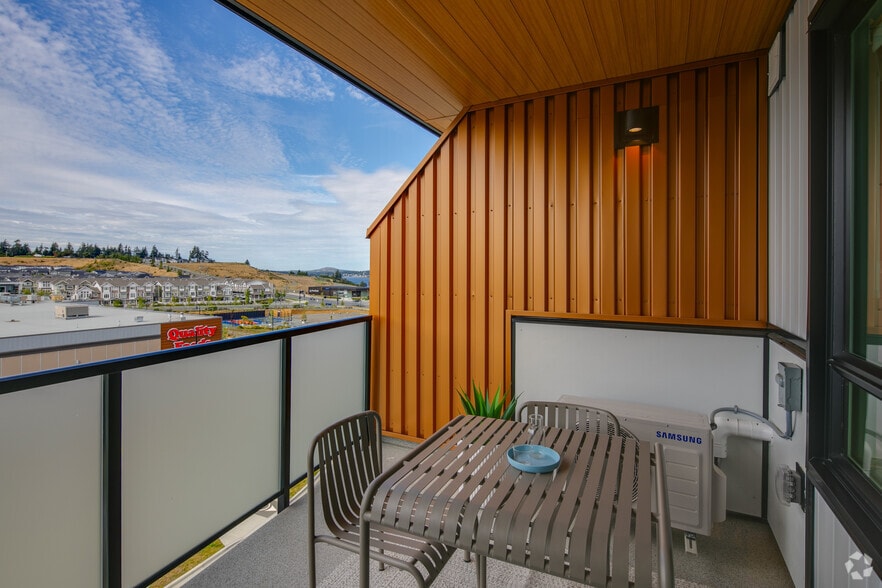 More Photos Of 325 Royal Commons, Victoria Apartments For Lease