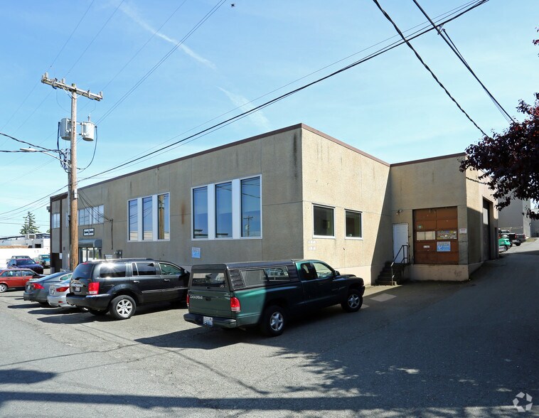 More Photos Of 4257 24th Ave W, Seattle Research And Development For Lease