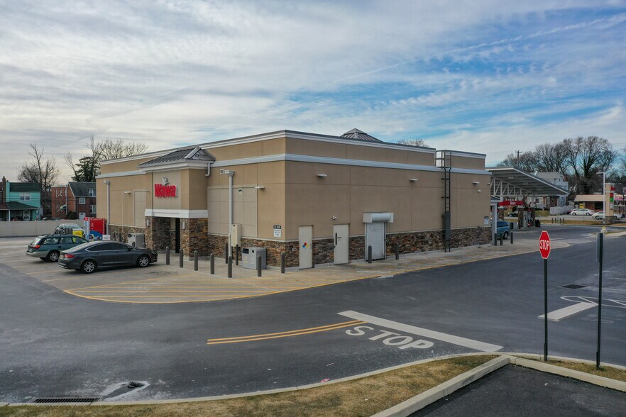 More Photos Of 910 MacDade Blvd, Collingdale Convenience Store For Sale
