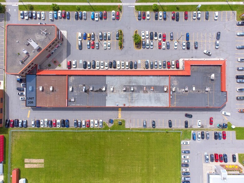 More Photos Of 5303 Canotek Rd, Ottawa Freestanding For Lease