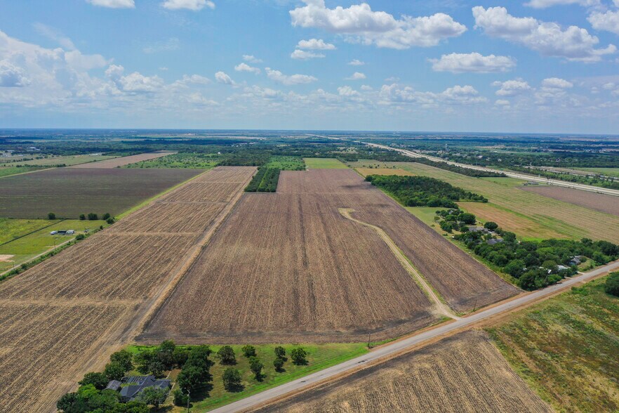 More Photos Of 1210 Darst Road, Beasley Land For Sale