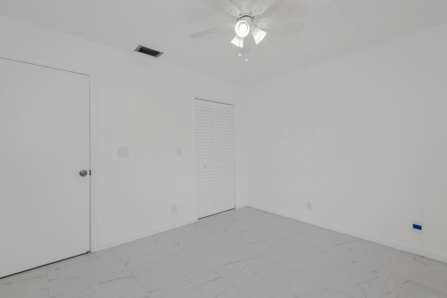 More Photos Of 10675-10687 Royal Palm Blvd, Coral Springs Apartments For Sale