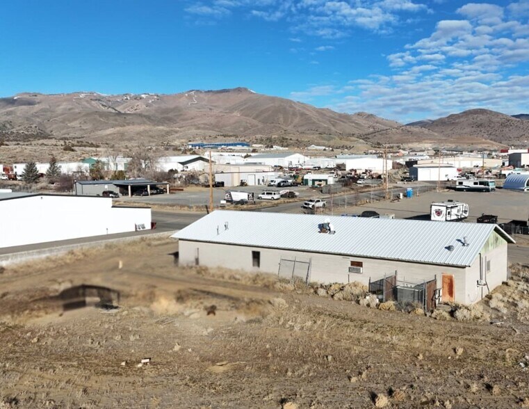 More Photos Of 25 Cash Dr, Mound House Warehouse For Sale