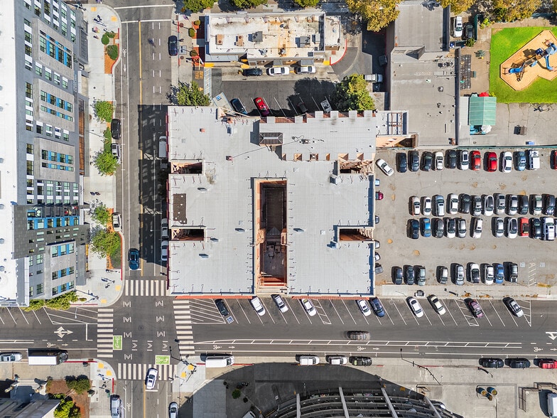 More Photos Of 184 13th St, Oakland Apartments For Sale