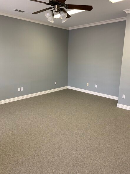 More Photos Of 423 Keller Pky, Keller Office For Lease