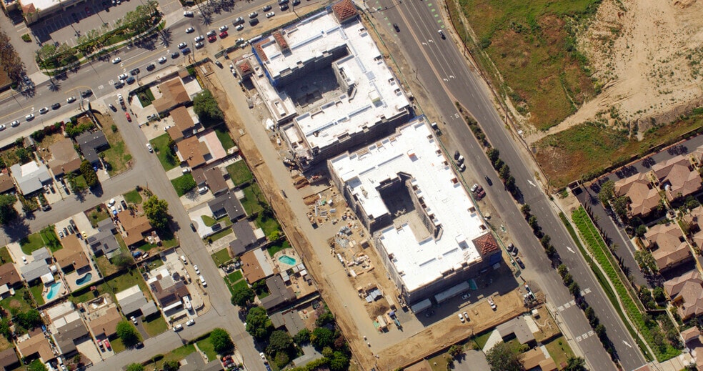 Primary Photo Of 12915 Foothill Blvd, Rancho Cucamonga Apartments For Lease
