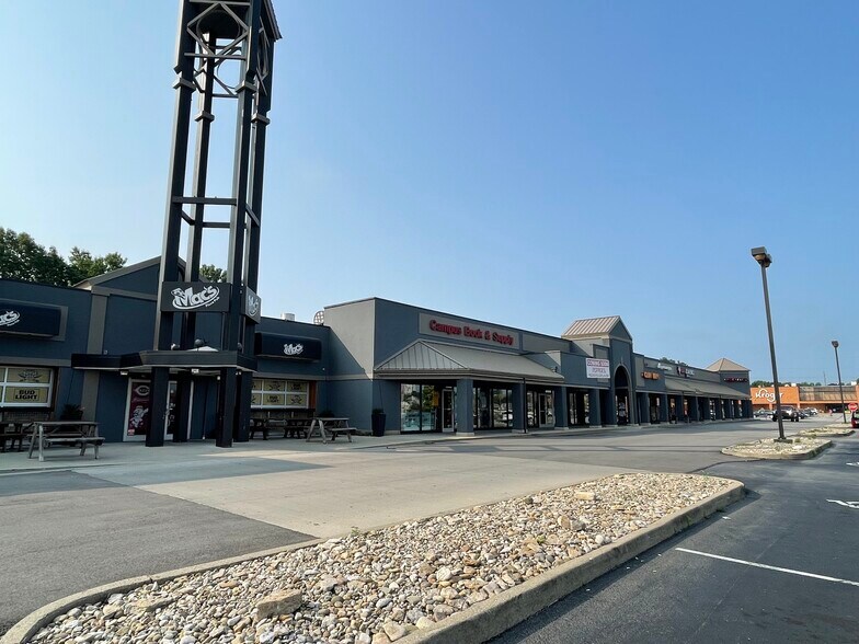 More Photos Of 16-62 Martha Layne Collins Blvd, Cold Spring Unknown For Lease