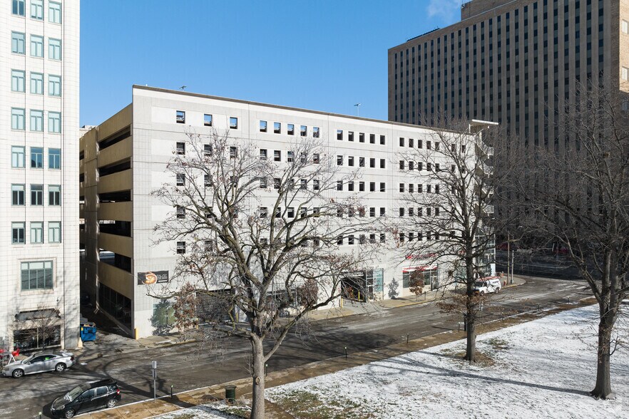 More Photos Of 1226 Olive St, Saint Louis Apartments For Lease