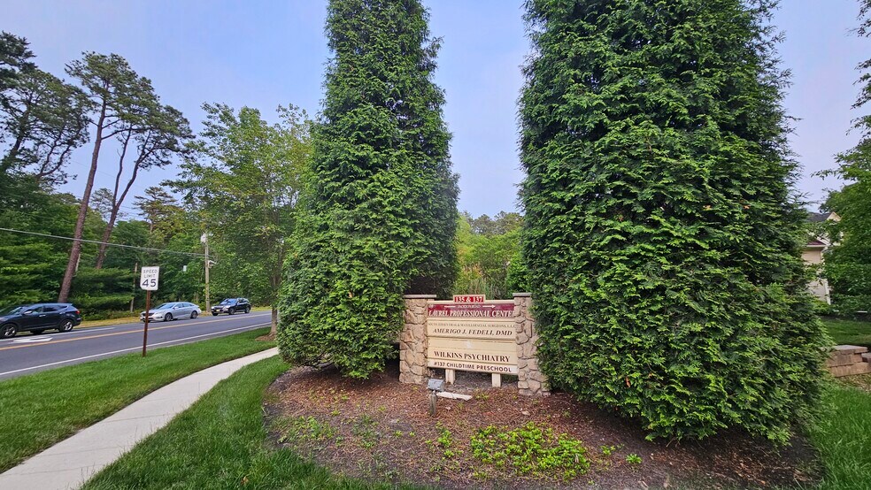 More Photos Of 135 Jackson Rd, Medford Medical For Lease