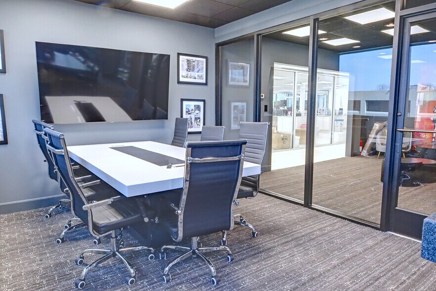 More Photos Of 881 corporate Dr, Lexington Office For Sale