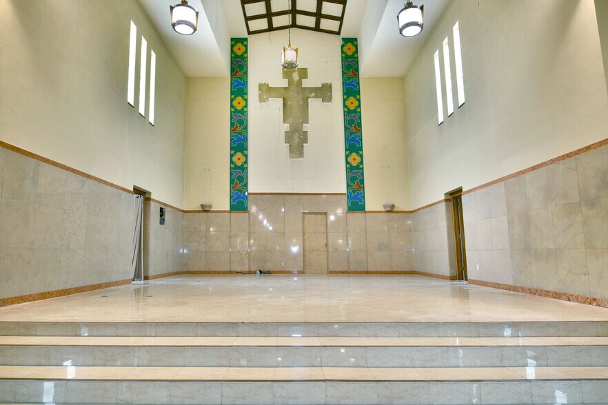 More Photos Of 175 B Laird Ave, Warren Schools For Sale