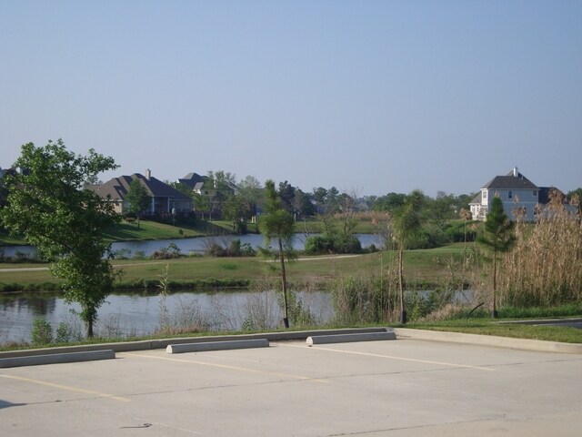 More Photos Of 660 Oak Harbor Blvd, Slidell Medical For Lease