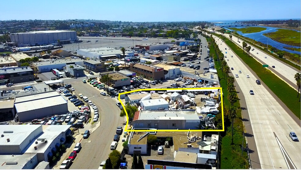 More Photos Of 3950-3970 Hicock St, San Diego Flex For Sale