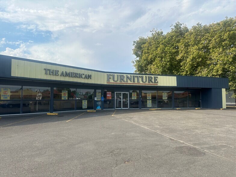 More Photos Of 2142 Santiam Hwy SE, Albany Freestanding For Sale