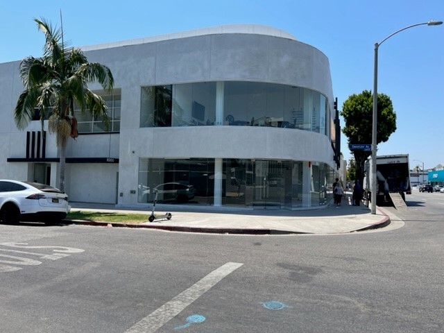 Primary Photo Of 8302 Melrose Ave, Los Angeles Storefront Retail Office For Lease