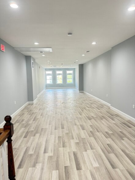 More Photos Of 326 N Howard St, Baltimore Storefront Retail Office For Lease