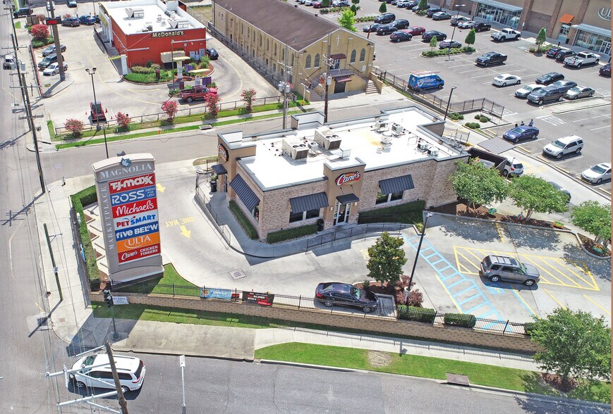 More Photos Of 2900 S Claiborne Ave, New Orleans Freestanding For Sale