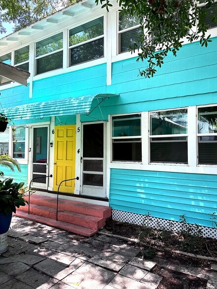 More Photos Of 619 Kirkwood Ter N, Saint Petersburg Apartments For Sale