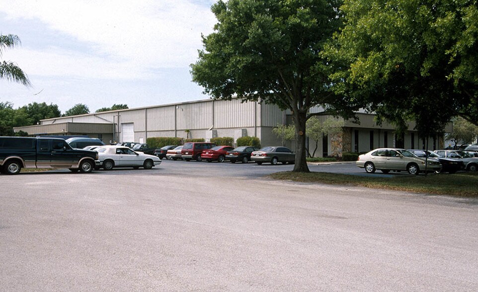 More Photos Of 12450 Automobile Blvd, Clearwater Warehouse For Sale