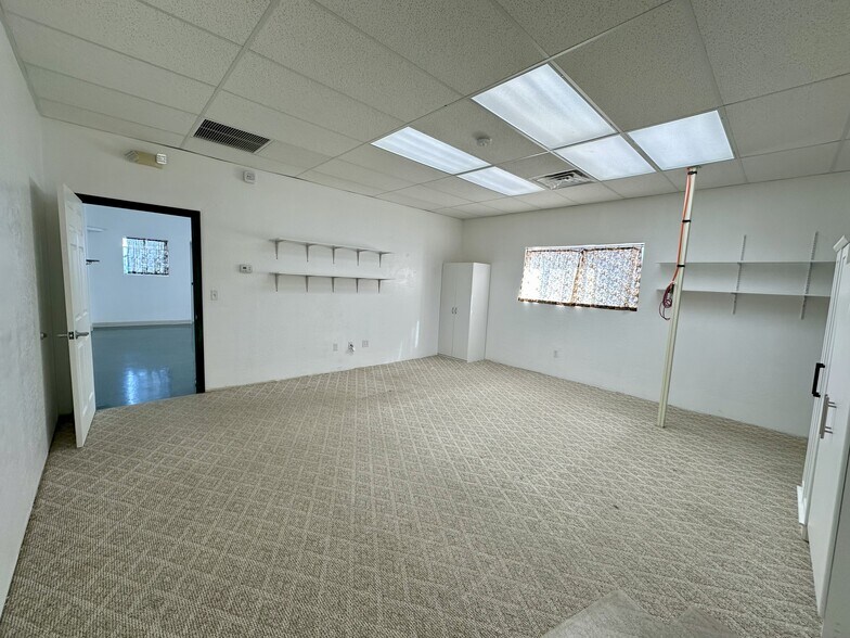 More Photos Of 3700 Industrial Loop, Show Low Manufacturing For Sale