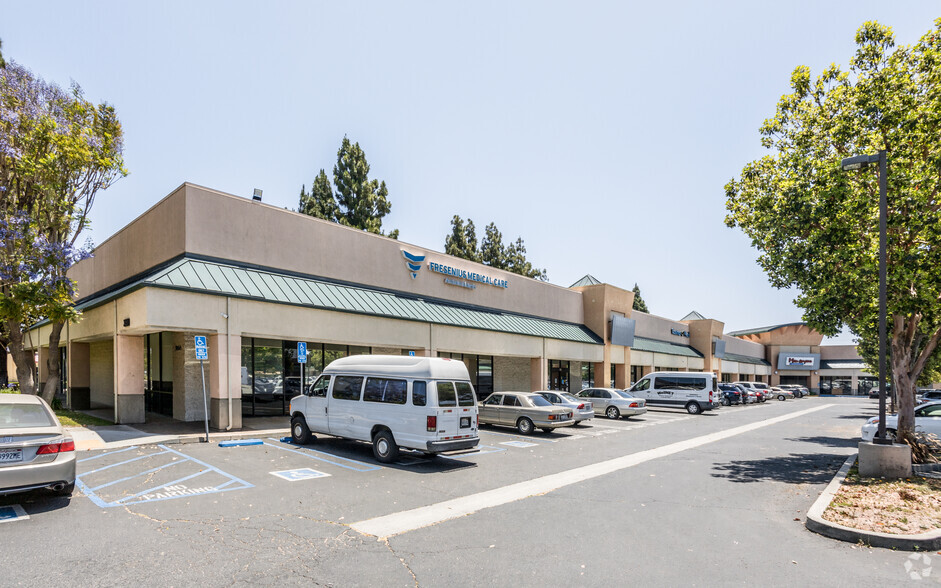 Primary Photo Of 3150-3170 W Lincoln Ave, Anaheim Freestanding For Lease