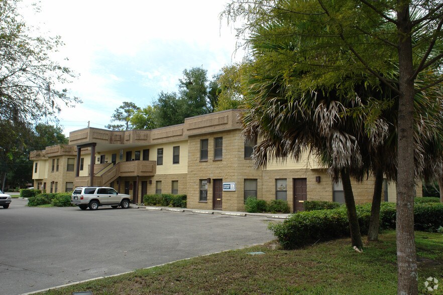 More Photos Of 4010 W Newberry Rd, Gainesville Office For Sale