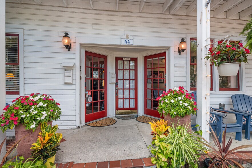 More Photos Of 44 Spanish St, Saint Augustine Hotel For Sale