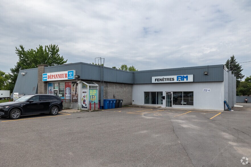 More Photos Of 2132 Boul Du Curé-Labelle, Saint-jerome General Retail For Sale